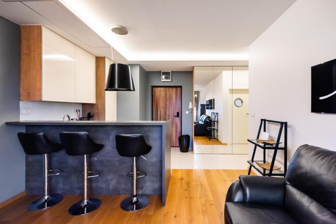 Bakalarska Modern Apartment Varsavia Esterno foto